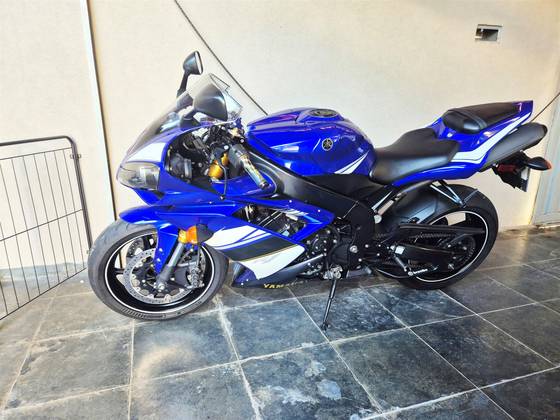 YAMAHA YZF R1 